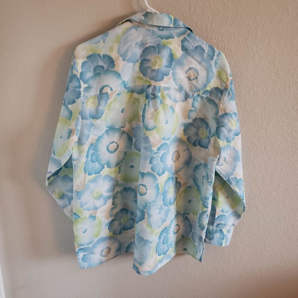 Liz Claiborne Lizsport Woman Size M 100% Linen Watercolor Floral Long Sleeve - Picture 2 of 4